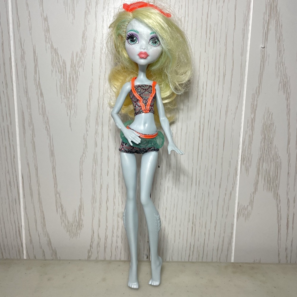 Monster High Monster Family Lagoona Blue Doll Swimsuit Glasses As Is